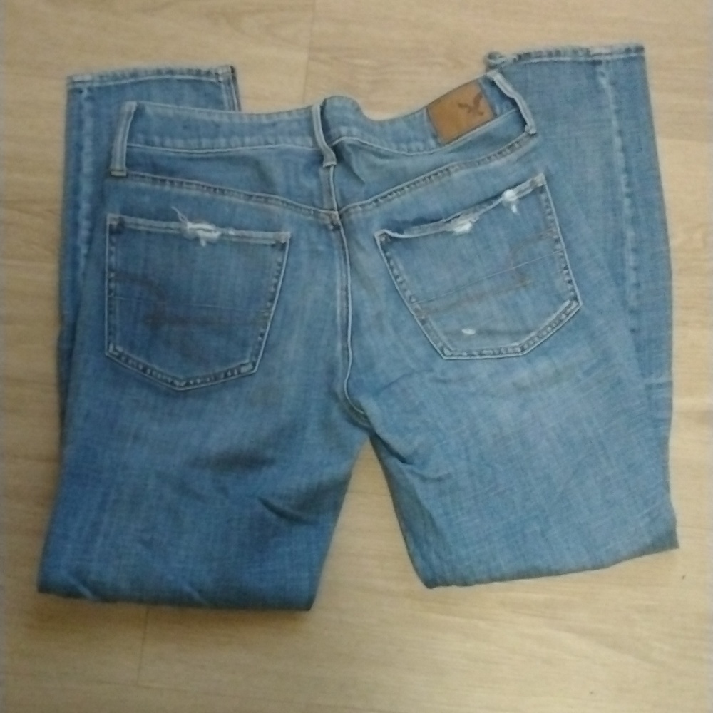 AMERICAN EAGLE OUTFITTERS- Tom Girl High Rise Distressed Jeans Size 6 - Picture 5 of 5